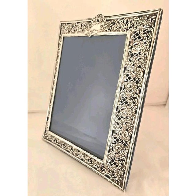 Antique Silver-Mounted Photograph Frame, Birmingham, 1898 For Sale - Image 4 of 18
