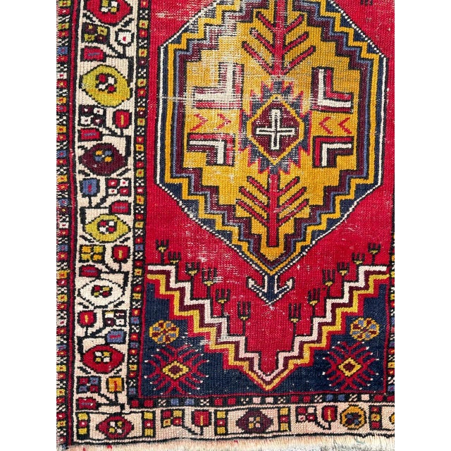 1930s Vintage Turkish Yastik Rug, 1930s For Sale - Image 5 of 18