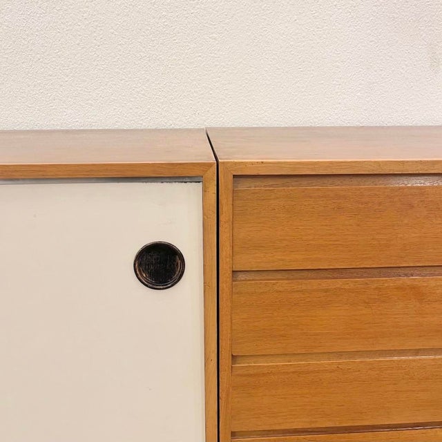 1950s Two-Part Walnut Sideboard by Kurt Thut for Thut Möbel, Switzerland, 1950s, Set of 2 For Sale - Image 5 of 10