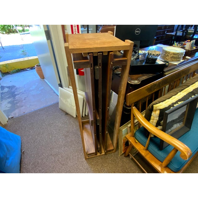 20th Century Hepplewhite Mahogany Dining Table For Sale - Image 12 of 14