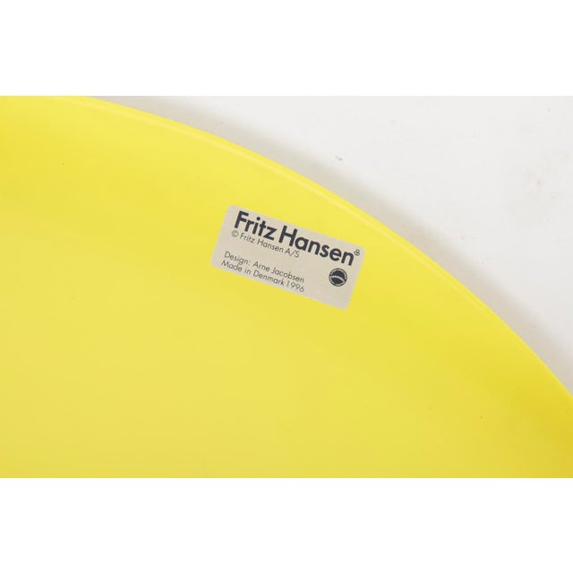 Yellow Danish Series 7 Chair Model 3107 in Yellow by Arne Jacobsen for Fritz Hansen, 1990s For Sale - Image 8 of 12