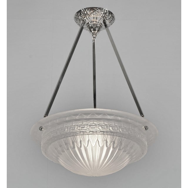 Art Deco 1930s French Art Deco Schneider Pendant Light For Sale - Image 3 of 8