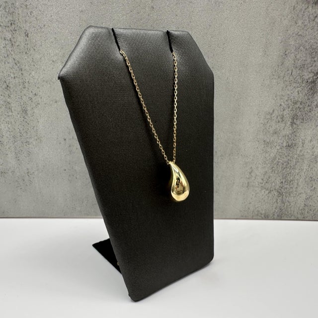 Contemporary Teardrop Necklace 10kt Yellow Gold 18in Hollow New For Sale - Image 3 of 6