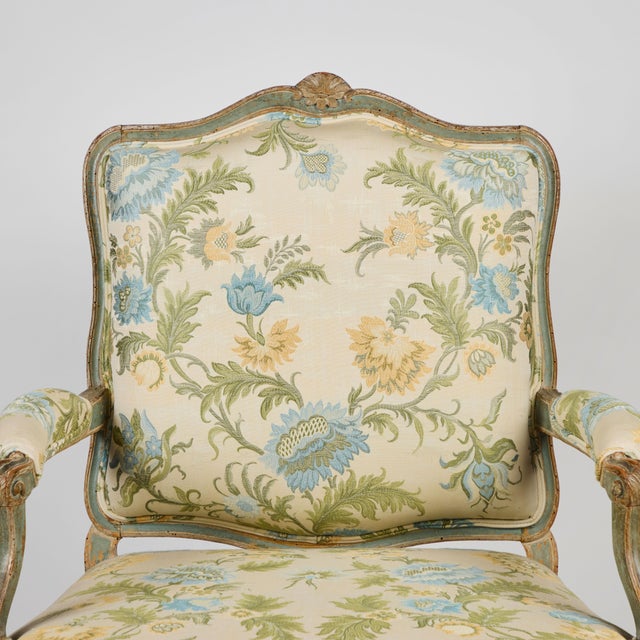 French 18th Century Painted French Armchair in Coraggio Fabric For Sale - Image 3 of 10