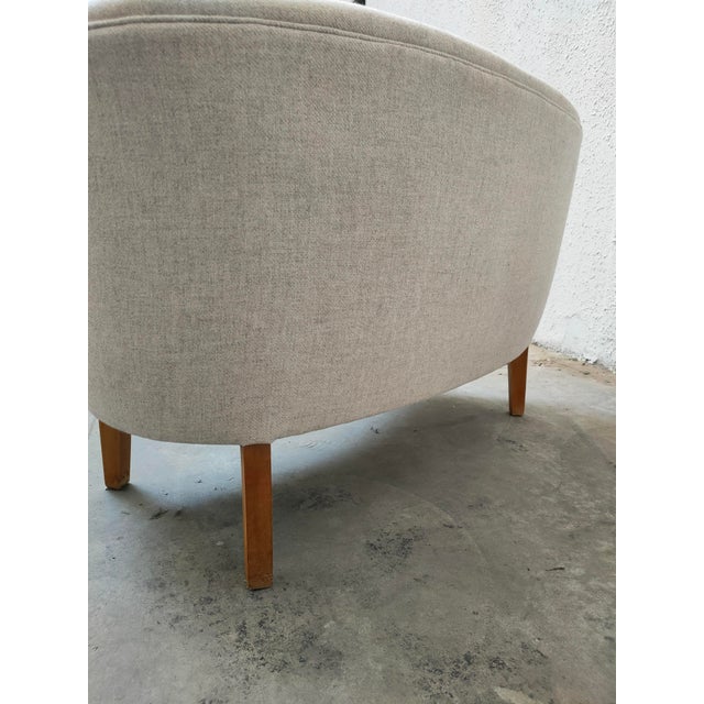 Small Mid-Century Banana Sofa, Denmark, 1970s For Sale - Image 3 of 5