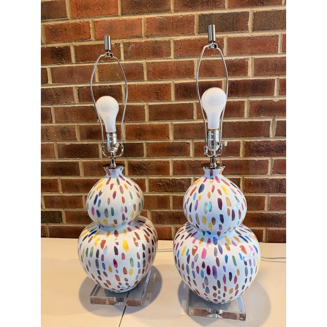 Transitional Scalamandré for Port 68 “Jamboree Magenta” Double-Gourd Lamps - a Pair For Sale - Image 3 of 8