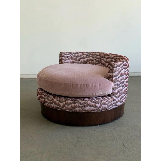 1970s Vintage Baughman-Style Oversized Barrel Lounge Chair For Sale - Image 5 of 11