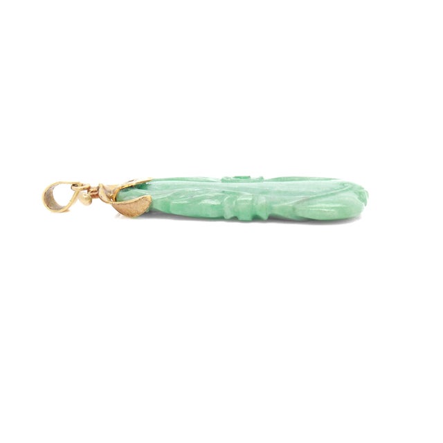 Vintage Chinese 14k Gold & Jade Figural Plum Pendant Necklace For Sale - Image 10 of 11