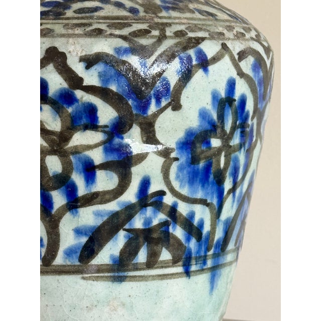 Early 18th Century Persian Safavid Pottery Jar For Sale - Image 10 of 17