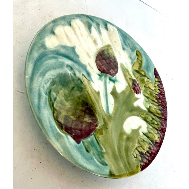 French Country Late 1800s French Majolica Artichoke and Asparagus Plate For Sale - Image 3 of 10