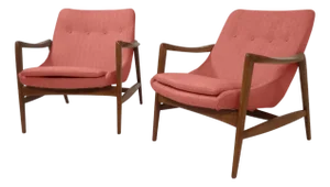 Modern Mid-Century Style Lounge Chairs Walnut Frames