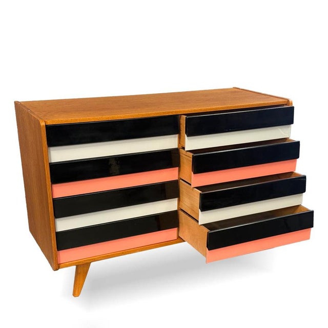 Mid-Century Modern Chest of Drawers by Jiří Jiroutek for Interiér Praha, 1960s For Sale - Image 4 of 10