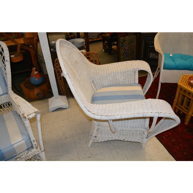 Vintage White Wicker Oversized Fan Back / Cobra Patio Arm Chair With Blue Stripe Cushion For Sale - Image 10 of 12