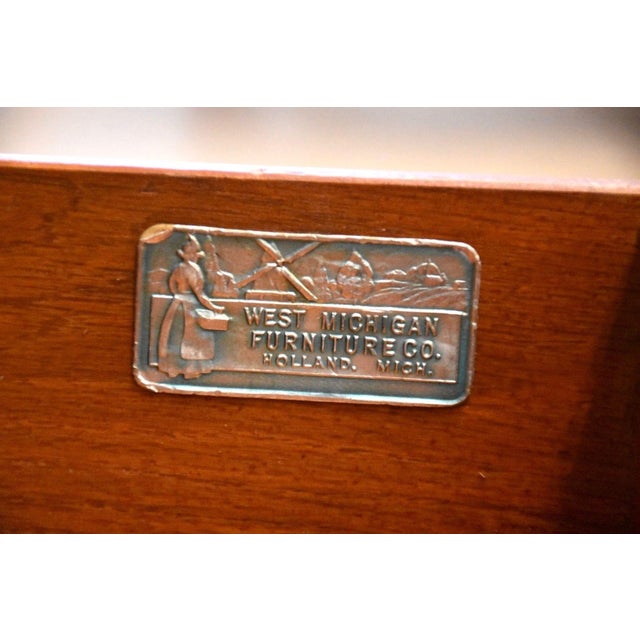 Refinished Mahogany Nightstands - a Pair For Sale - Image 9 of 10