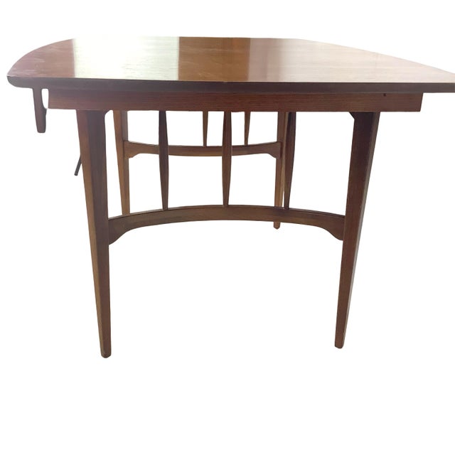 1960s Mid-Century Walnut Extension Dining Table, Sculpted Base For Sale - Image 5 of 18