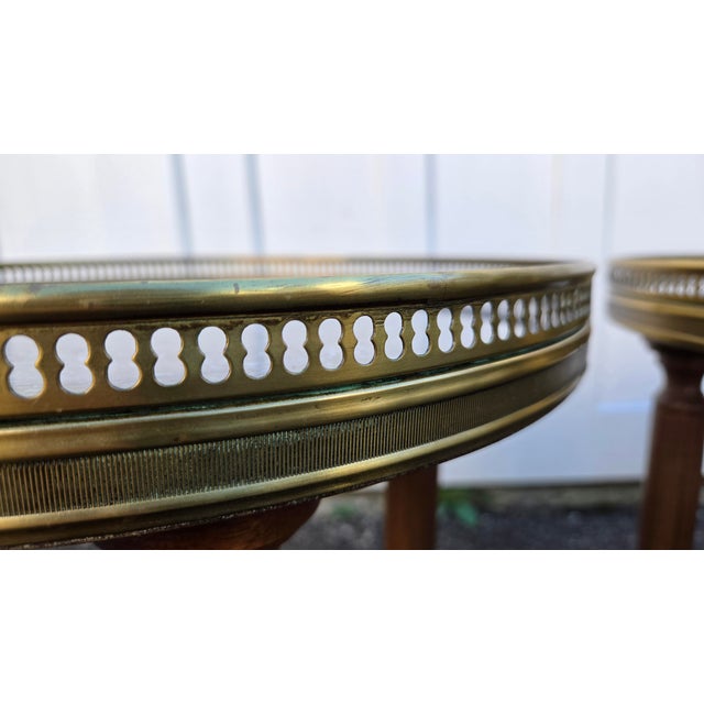 French Vintage French Louis XVI–Style Marble-Top Side Tables With Pierced Brass Galleries — A Pair For Sale - Image 3 of 18
