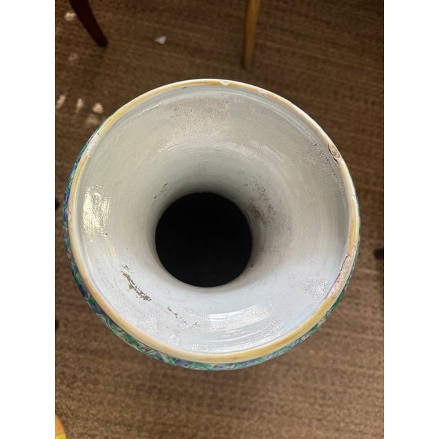 Late 19th Century Large 19th Century Famille Rose Chinese Porcelain Urn For Sale - Image 5 of 8