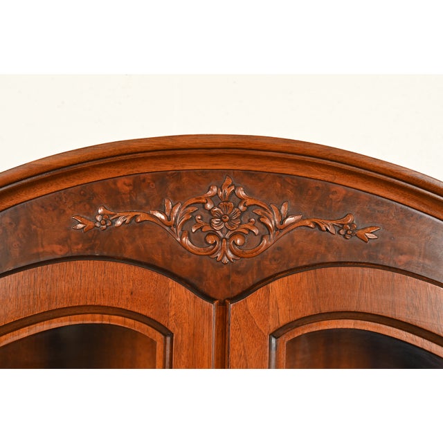 Brown Romweber French Provincial Louis XV Carved Walnut and Burl Wood Breakfront Bookcase Cabinet, Circa 1930s For Sale - Image 8 of 18