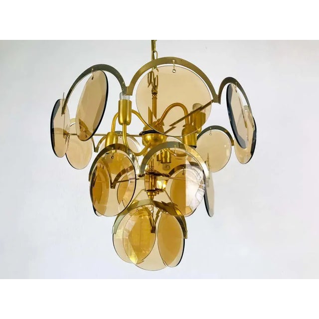 Midcentury Three-Tier Brass and Glass Chandelier by Vistosi, 1960s For Sale - Image 10 of 13