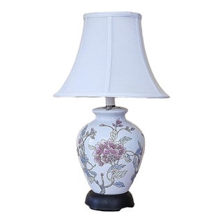 Vintage Chinoiserie Floral Porcelain Table Lamp With Hand-Painted Botanical Design For Sale