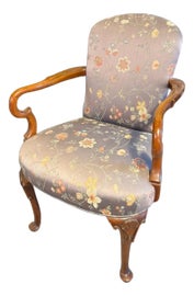 Example of Southwood and Co. Accent Chairs
