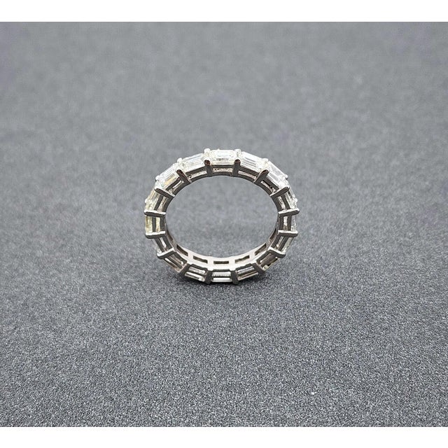 Metal 3.86 Ct Emerald Cut East West Eternity Ring Size 6 For Sale - Image 7 of 9