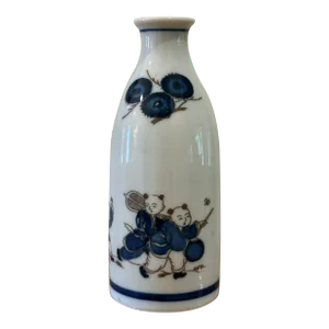 Vintage Petite Chinoiserie Blue & White Single Stem Vase
