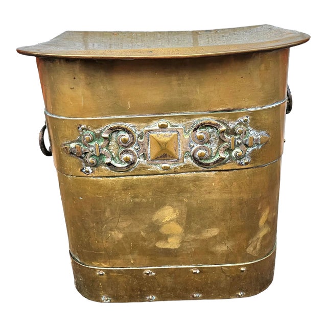 Early 20th Century Art Deco Brass Fireplace Fuel Bucket For Sale
