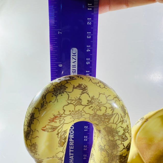 1950s Pioneer Pottery Company Usa Yellow 22 Kt Gold Design Swan Planter For Sale In Las Vegas - Image 6 of 8