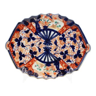 Circa 1860s Japanese Double Fan Motif & Shape Imari Chop Plate For Sale