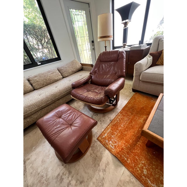 1970s Vintage Scandinavian Style Leather Recliner and Ottoman by