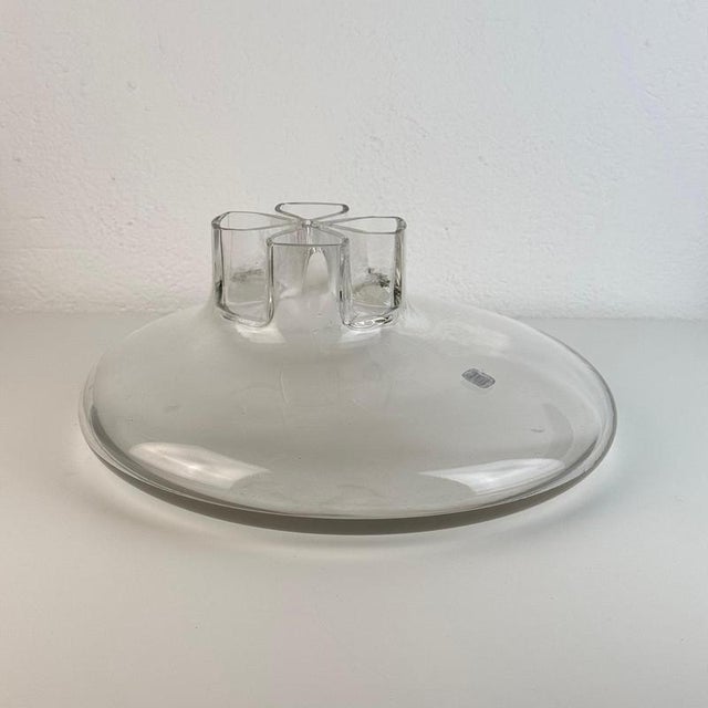 Beautiful and impressive hand-blown glass flower vase designed by Alfredo Barbini for Barbini, made in the 1970s and...