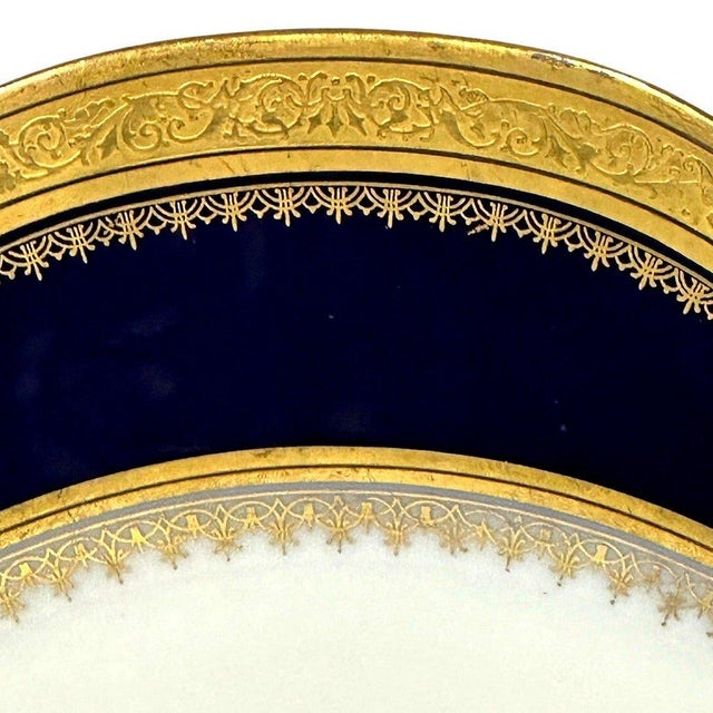 Mid 19th Century Antique Sevres 1848 Chateau Des Tuileries Cobalt Gilt Armorial Cabinet Plate For Sale - Image 5 of 12