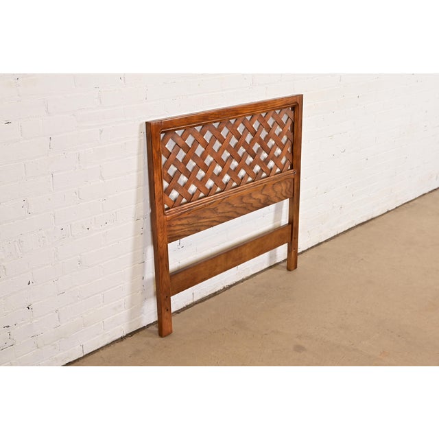 Henredon Henredon Mid-Century Modern Carved Oak Woven Front Twin Headboard, Circa 1970s For Sale - Image 4 of 9