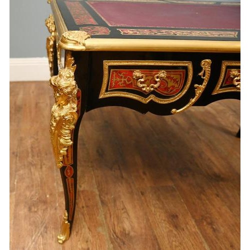 Napoleon III Writing Table in Wood For Sale - Image 3 of 16