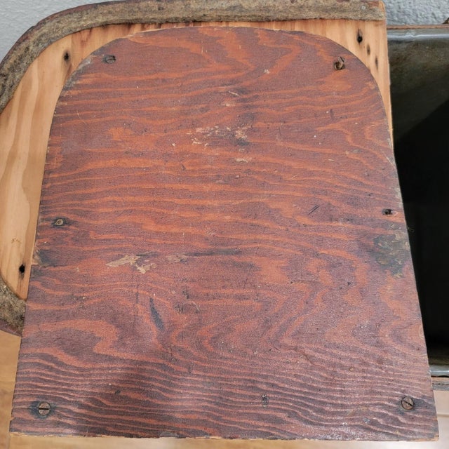 Antique Wooden Picnic Refrigerator Basket Hawkeye Style With Tin Inserts For Sale - Image 9 of 9