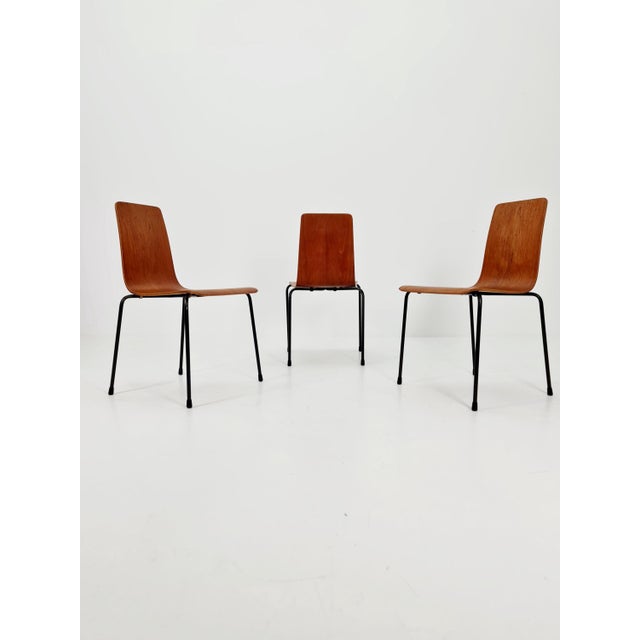 Friso Kramer Mid-Century Modern Teak Chair by Friso Kramer for Auping, 1963 For Sale - Image 4 of 11