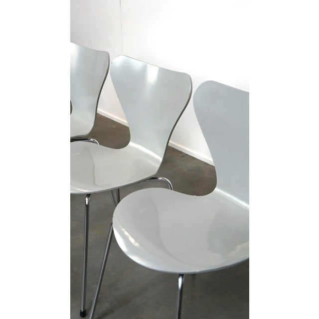 Danish Grey Butterfly Chairs from Fritz Hansen, 1984, Set of 4 For Sale - Image 10 of 14