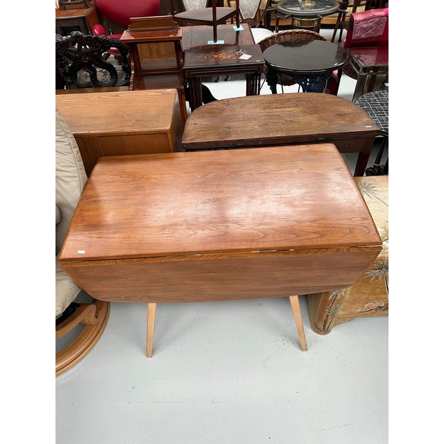 Wood Blonde Drop Leaf Dining Table by Lucian Ercolani for Ercol, 1960s For Sale - Image 7 of 8