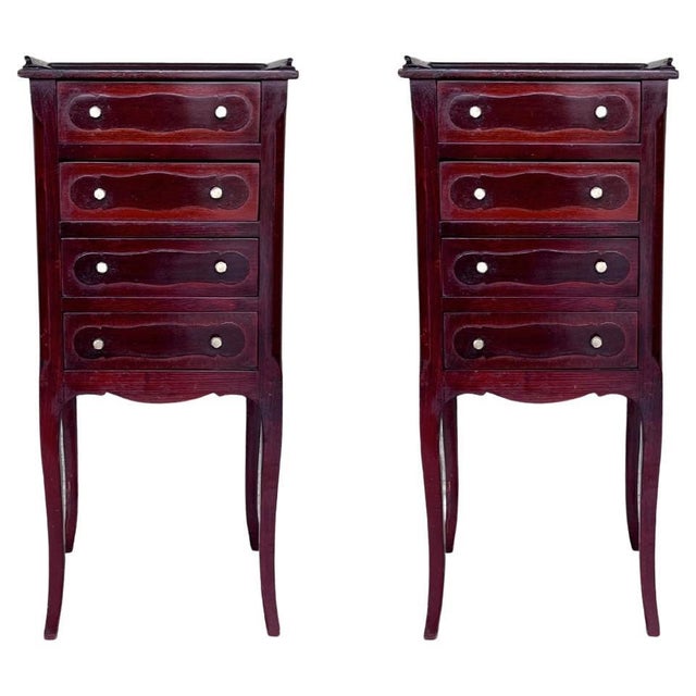 Brown Early 20th Century Pair of Italian Louis XV Style Mahogany Nightstand or End Side Tables For Sale - Image 8 of 18