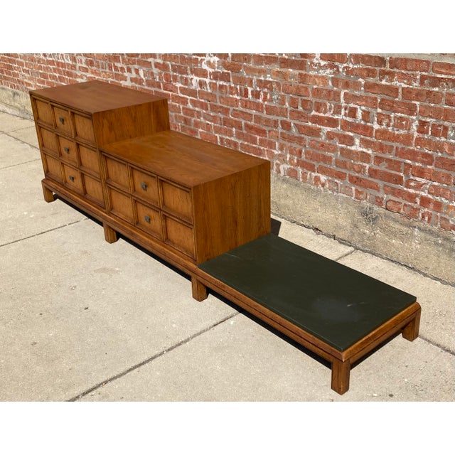 Mid-Century Modern Henredon Custom Folio Three Tiered Modular Dresser For Sale - Image 3 of 18
