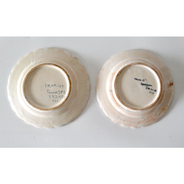 1910s Early Pie Crust Henriot Quimper Plates, a Pair For Sale - Image 5 of 6