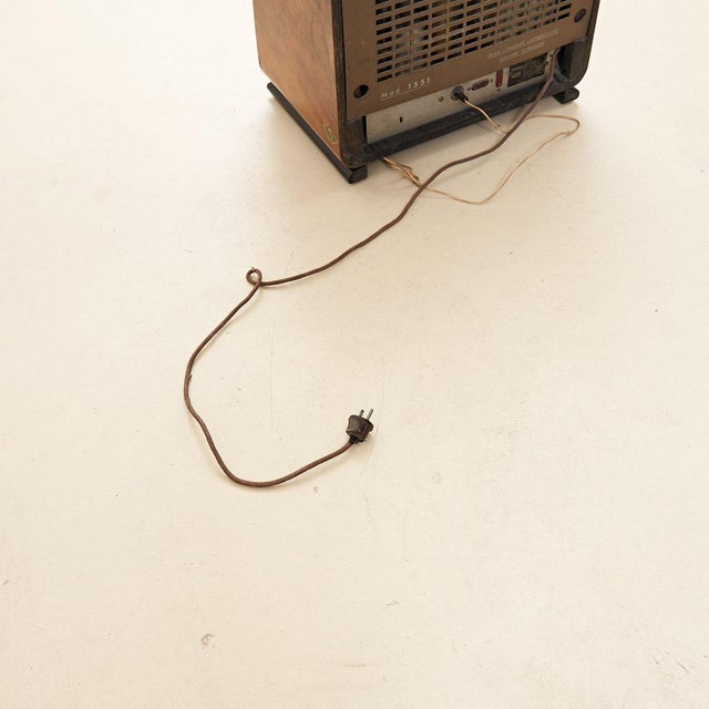 Brown Guglielmo Marconi Radio Model 1551 For Sale - Image 8 of 9