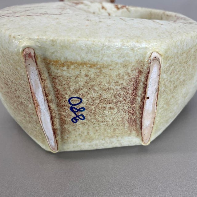 Ceramic Studio Pottery Vase attributed to Bertoncello Schiavon Ceramics, Italy, 1970s For Sale - Image 16 of 18