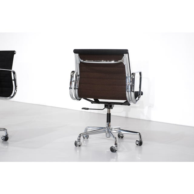 EA 117 Armchairs by Charles Ray Eames for ICF, USA, 1969, Set of 4 For Sale - Image 9 of 15