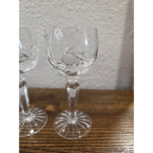 American Vintage American Brilliant Style Cut Crystal Cordial Glass With Starburst Base & Hexagonal Stem - Set of 4 For Sale - Image 3 of 11