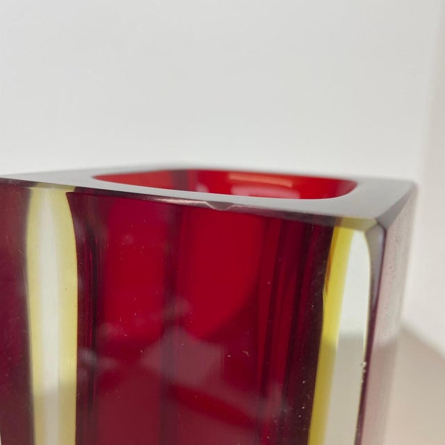 Sommerso Murano Glass Cube Vase attributed to Flavio Poli, Italy, 1970s For Sale - Image 6 of 18