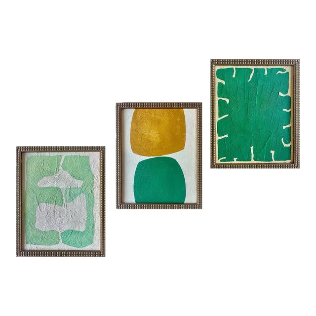 2025 Contemporary Summer Green Gallery Wall Collection of Paintings on Canvas by Artist r.k. Red - Set of 3 For Sale