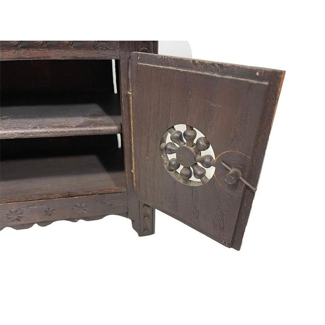 French Miniature Breton Doll Furniture, 1890s, Set of 3 For Sale - Image 6 of 18