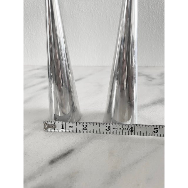 Nambe 1994 Post Modern Karim Rashid Nambé Studio Silver Candlesticks 604- Set of 2 For Sale - Image 4 of 7